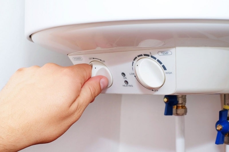 Should I turn off tankless water heater when the water is off?